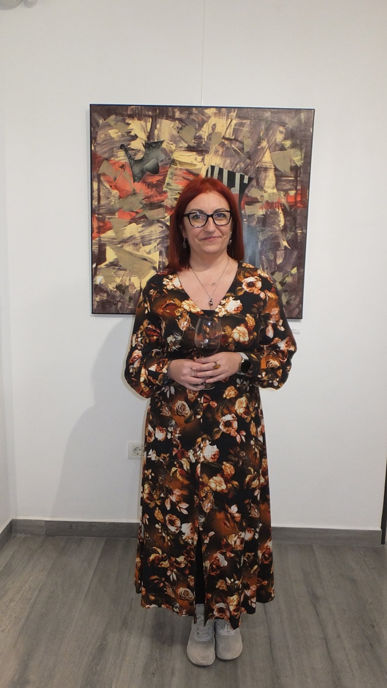 Tar Bela After 5 Simona Brait